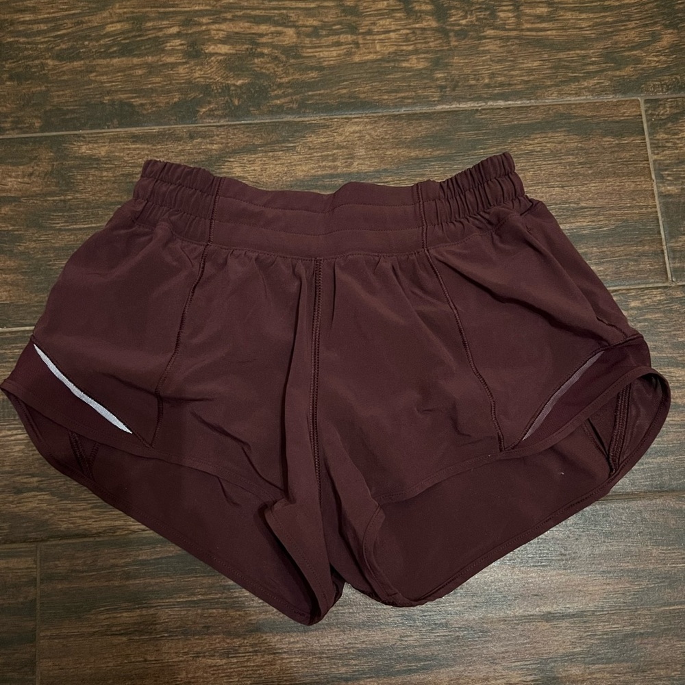 lululemon hotty hots 2.5